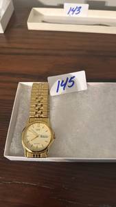 lot 145 image: Citizen Quartz Water Resist DayDate Gold Tone Watch