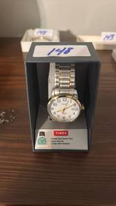 lot 148 image: Timex Indiglo Stainless Steel Expansion Band Watch 30M Water Resistant