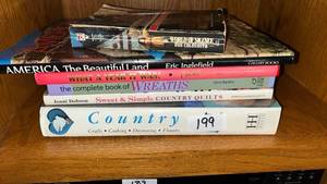 lot 199 image: Book Lot 6 Titles America The Beautiful Land Wreaths Country Quilts