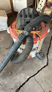 lot 260 image: RIDGID Wet Dry Vacuum with Hose and Attachments