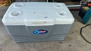 lot 265 image: Coleman Xtreme Cooler with Four Cup Holders