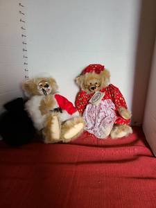 lot 929 image: Kimbearlys Orginals Plush Inc Mrs. Claus Bear #19072 with Red Holly Dress and Mr. Claus