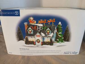 lot 1056 image: Snow Village The Holiday House 56.55048 Ceramic Light Cord