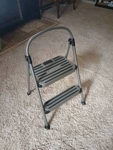 lot 1078 image: Cosco 2-Step Stool Model 11-112 DGB 225 lb Capacity