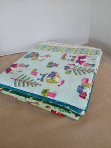 lot 1083 image: Fabric Christmas
