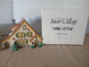 lot 1185 image: Snow Village Carmel Cottage Handpainted Ceramic #5466.6