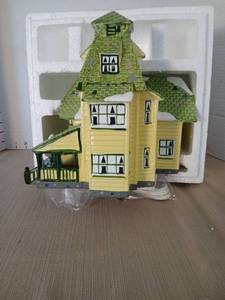 lot 1198 image: Department 56 Original Snow Village Village Resort Handpainted Ceramic 5092-0