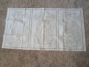 lot 1218 image: 999 Fancy Cats Linear panels, 5 sets of Spot,Scruffand Daisy  and 5 new  cotton tea towels