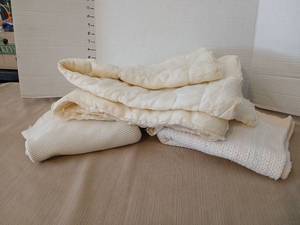 lot 1232 image: Lot of 3 baby blankets