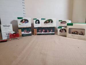 lot 1310 image: Department 56 North Pole Series Figurines Lot Village Collection