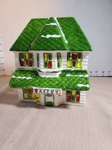 lot 1356 image: Department  56 Bakery and Deliveries Shop Building