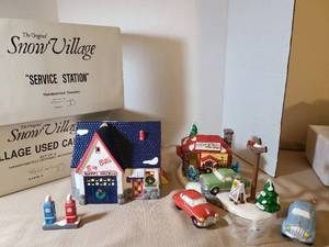 lot 2053 image: The Original Snow Village Big Bills Service Station 1988and Village Used Car lot Handpainted Ceramic