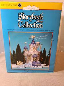 lot 2086 image: Department 56 Storybook Village Frosty Frolic Castle Animated Musical House