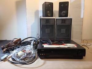 lot 2095 image: RCA VR725H 4-Head Hi-Fi Stereo VCR Plus Programming with KLH and Emerson Speakers no remote Heavy, located in basement