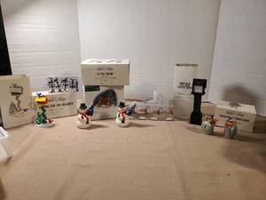 lot 2106 image: Snow Village Handpainted Ceramic Accessories Lot Department 56