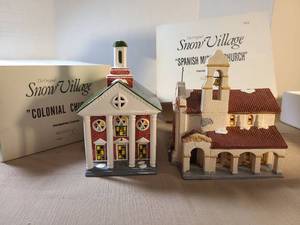 lot 2130 image: The Original Snow Village Colonial Church and Spanish Mission Church Lot