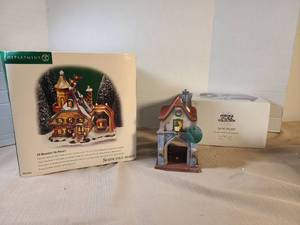 lot 2142 image: Department 56 Heritage Village Collection Elf Mountain ski Resort and  Gate House Porcelain Accessory