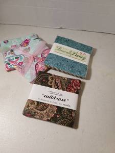 lot 2288 image: Fabric Bundle