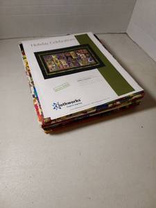 lot 2296 image: Clothworks Holiday Celebrations Fabric Collection Kit