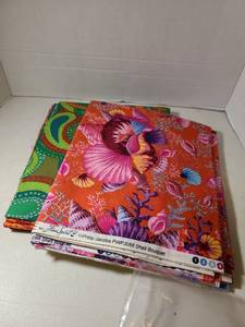lot 2301 image: Philip Jacobs PWP J088 Shell Bouquet Fabric Bundle