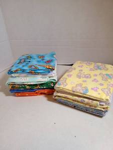 lot 2340 image: Flannel childs Print fabric