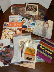 lot 2518 image: Crafting magazines and books.