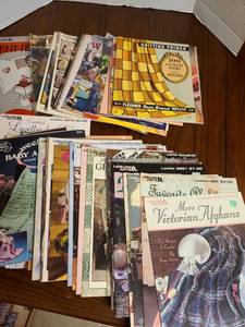 lot 2533 image: Crochet and knitting pattern booklets
