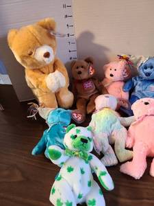 lot 3113 image: Ty Beanie Babies