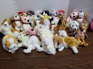 lot 3201 image: Ty Beanie Babies