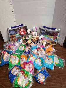 lot 3229 image: Ty Beanie babies