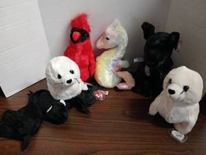 lot 3310 image: Ty Beanie Babies plush