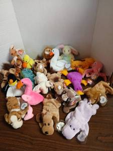 lot 3314 image: Ty beanie babies