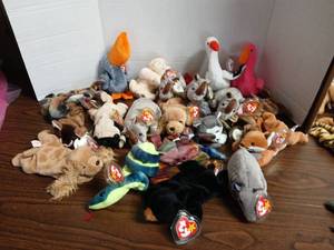 lot 3317 image: Ty Beanie Babies