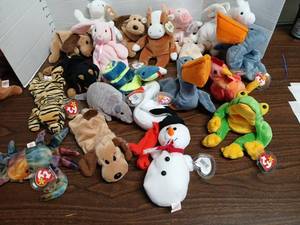 lot 3318 image: Ty Beanie Babies