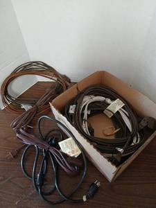 lot 3419 image: Lot of Electrical Cords and Extension Cables Multiple Lengths