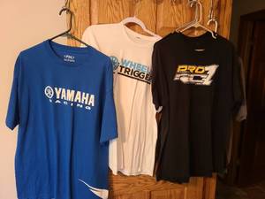 lot 7059 image: Mens T-shirts, XL