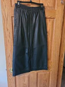 lot 7064 image: JFS Signature Leather long skirt, XS