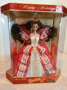lot 7108 image: Happy Holidays Barbie, 1997 Special Edition