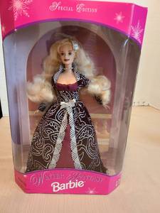 lot 7113 image: Winter Fantasy Barbie 1996