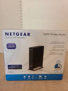 lot 7175 image: Netgear N300 wireless router WNR2000