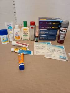 lot 7180 image: Medicine cabinet products
