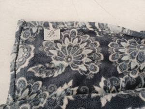 lot 11060 image: Life Comfort Floral Throw Blanket Dark Gray, Blue & White