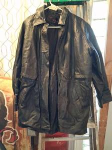 lot 5 image: Phase Two Womens Black Leather Jacket XL