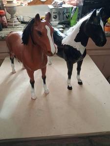 lot 24 image: Toy Horse Figures Lot of 2 Brown Black White with Hair Mane Tail