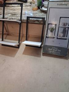 lot 41 image: trueliving 2 Piece Wall Shelf Set 7.1 x 15 in and 5.9 x 10 in