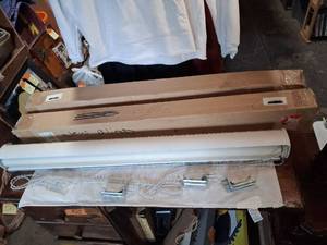 lot 61 image: Roller Shade Kit with White Fabric and Hardware