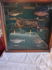 lot 92 image: Fishing Memorabilia Display Case with Fish Mounts, Lures, and Photographs