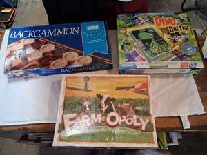 lot 94 image: Farm-Opoly Property Trading Board Game 2-6 Players Ages 8