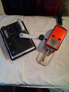 lot 101 image: Electric Cigarette Tube Injector Machine with Tray and Power Cord