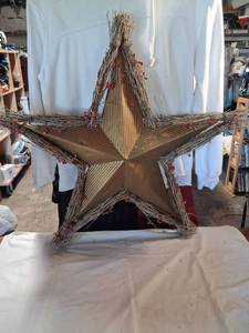lot 103 image: Woven Twig Star Decoration with Red Berries 24 inches
